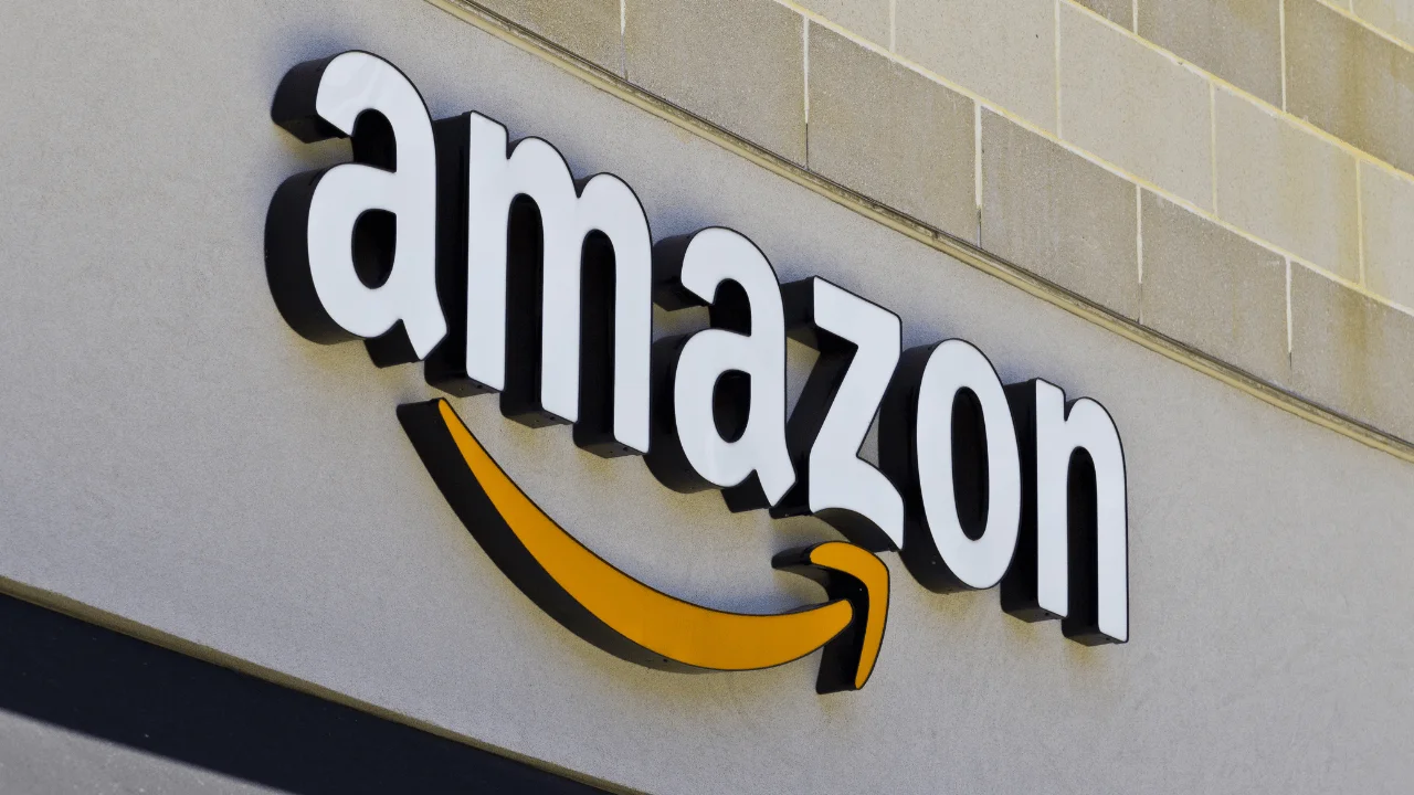 Amazon'un fiziksel yapay zeka atılımları: Blue Jay, Eluna ve akıllı teslimat gözlükleri tanıtıldı.