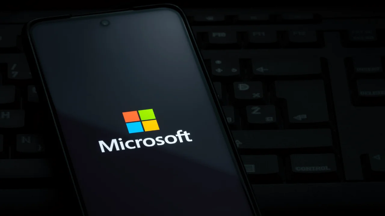 Microsoft, Nvidia çipleri için IREN ile 9,7 milyar dolarlık sözleşme yaptı.