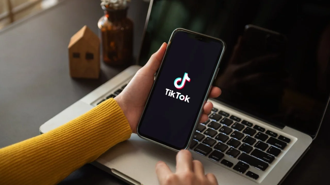 TikTok, kullanıcı güvenliği nedeniyle uçtan uca şifrelemeyi kabul etmiyor.