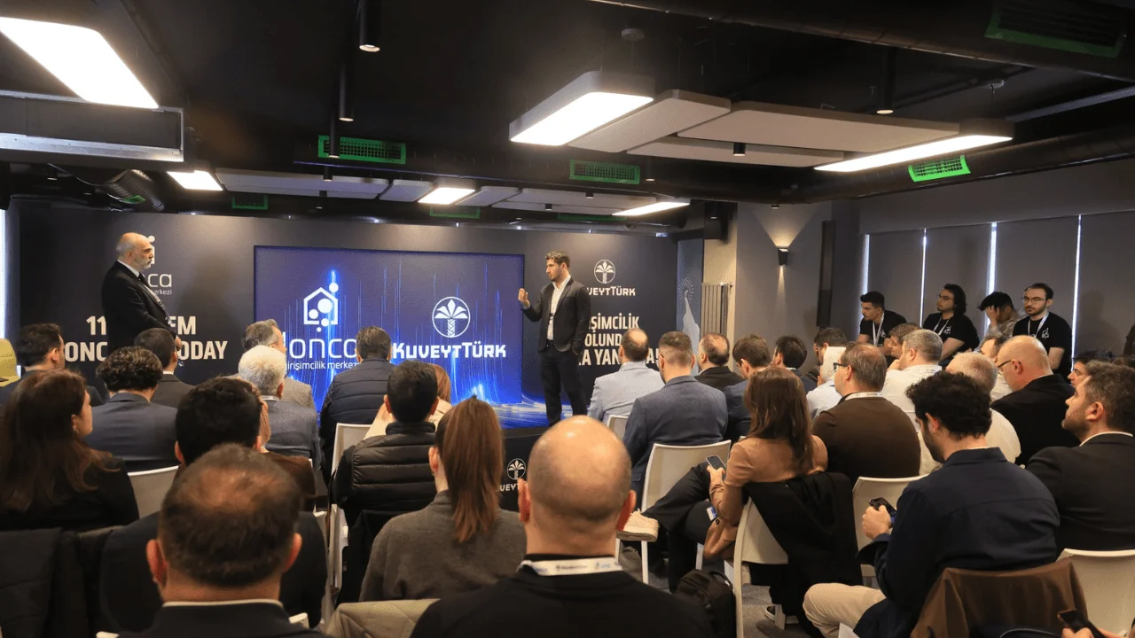 Lonca Girişimcilik Merkezi'nden 11. Dönem Mezunları Heyecanla Bekleniyor