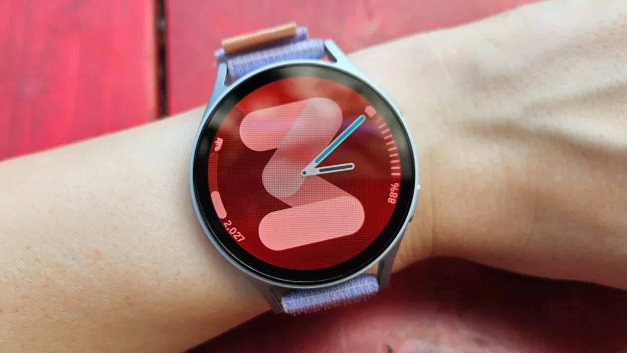 Samsung Galaxy Watch Güncelleme Sonrası Pil Sorunu Gündemde: Kullanıcılar Şikayetçi