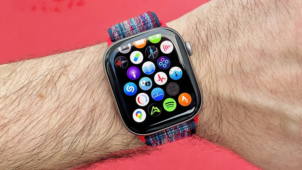 Apple Watch Series 12 İçin Yeni İddia: Kordona Entegre Sağlık Sensörü Gelebilir
