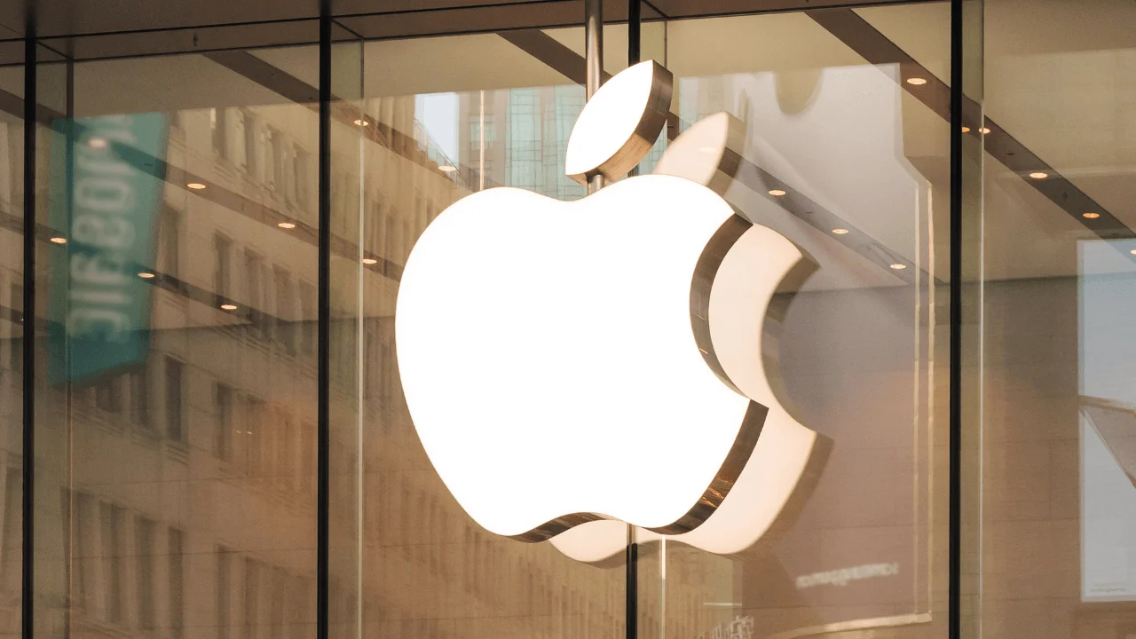 Apple, iPadOS 26 Beta 4'ün Apple Intelligence özetlerini tekrar etkinleştirdi.